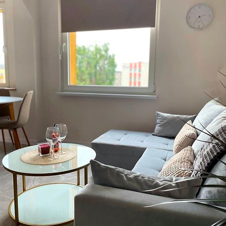 Apartament Konstytucji - Centrum Świnoujście Extérieur photo