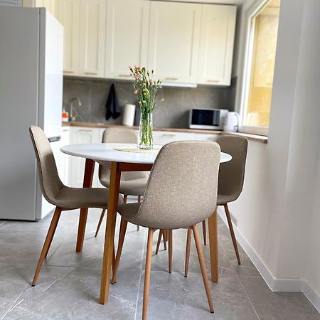 Apartament Konstytucji - Centrum Świnoujście Extérieur photo